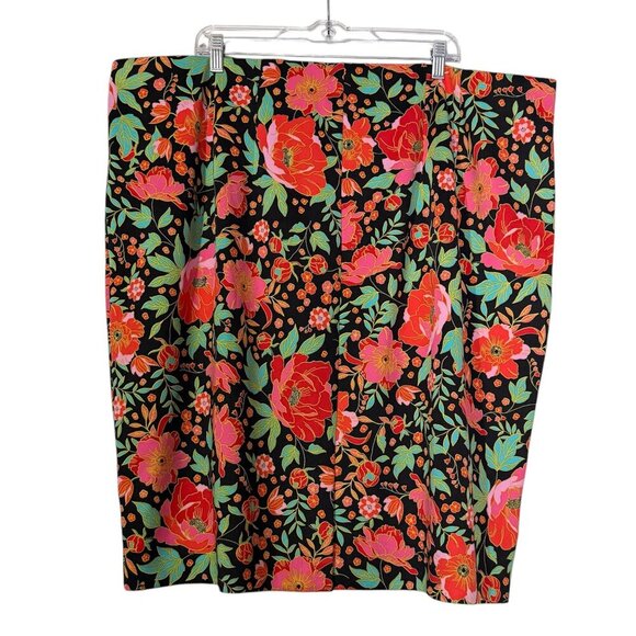 Lane Bryant Midi Straight Skirt Floral STRETCHY Size 26 Red Pink Green Summer - Picture 2 of 10
